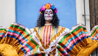 Come truccarsi a Carnevale: 8 look originali fai da te semplici da realizzare in casa