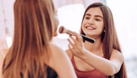 Make up minerale, perfetto per le pelli giovani