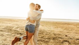 Il desiderio sessuale aumenta in primavera e in estate, ecco perché