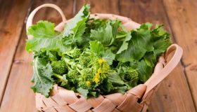 Come pulire le cime di rapa