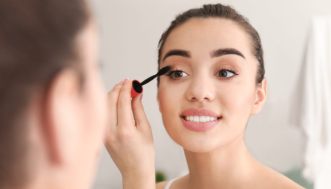 L’ittiolo fa davvero scomparire i brufoli? Cos’è e come usarlo in sicurezza