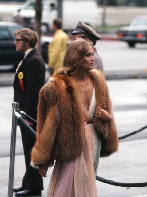 Lauren hutton con pelliccia