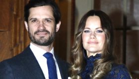 Il principe e la ex modella: il fidanzamento tra Carlo Filippo di Svezia e Sofia