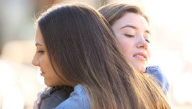 Impara a riconoscere le finte amiche