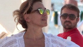 Barbara D’Urso, primo bikini con scivolone di stile