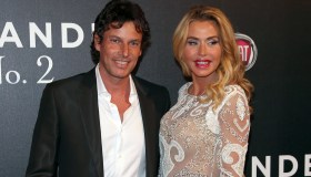Valeria Marini incinta a 48 anni. E le nozze in estate