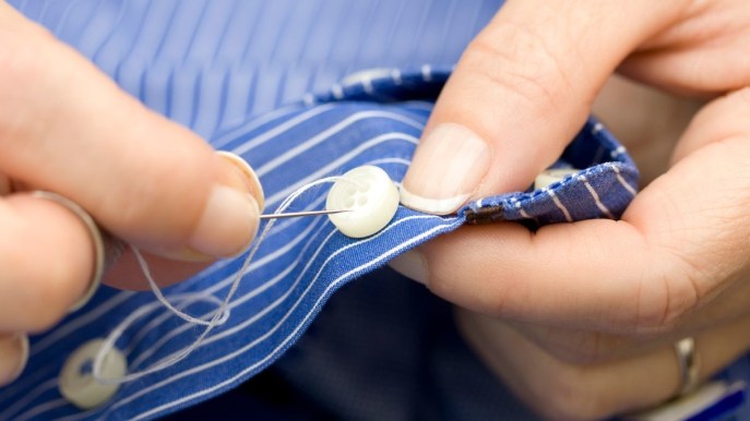 Come attaccare un bottone in poche mosse