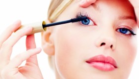 Cosa succede al trucco quando scade