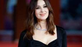 Le dieci star che sembrano giovani: quando la natura risparmia le rughe