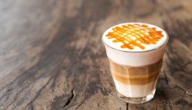 Bere un buon caramel macchiato a casa vostra
