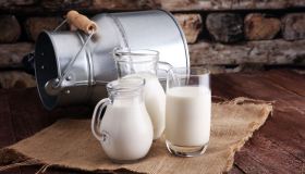 Che differenza c’è tra latte intero e parzialmente scremato