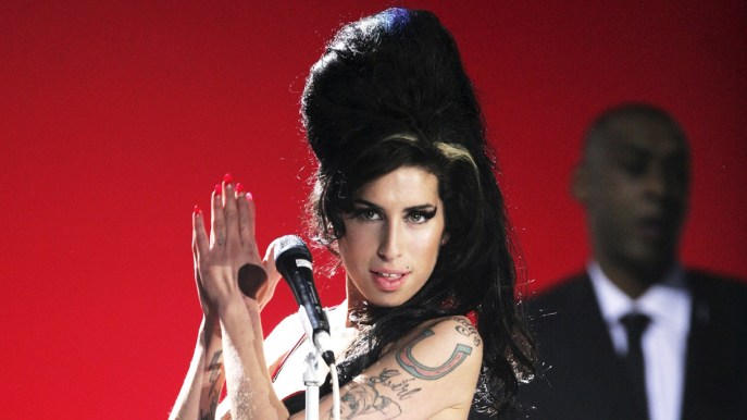 Amy Winehouse, il brano inedito inciso quando aveva 17 anni
