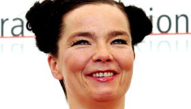 Bjork, un’artista eclettica e all’avanguardia: vita e carriera