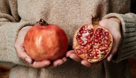 Come rimuovere le macchie di melograno