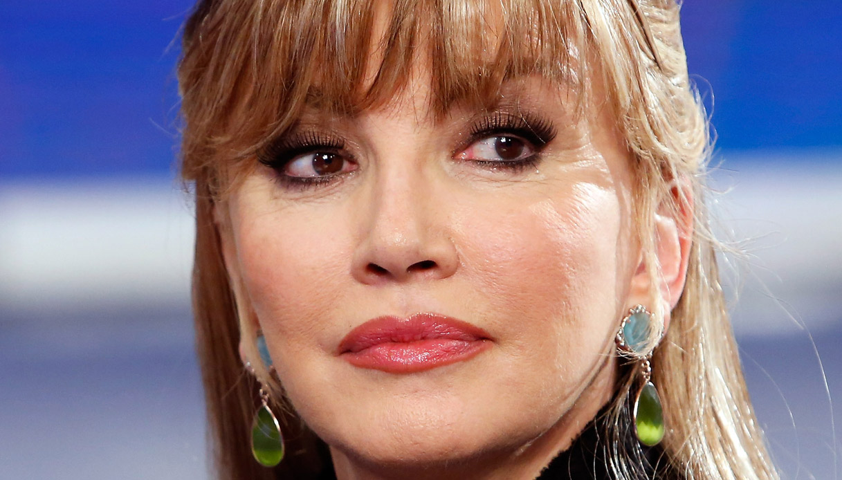 Ballando con le Stelle sospeso: Rosalinda Celentano e Samuel Peron positivi al Coronavirus