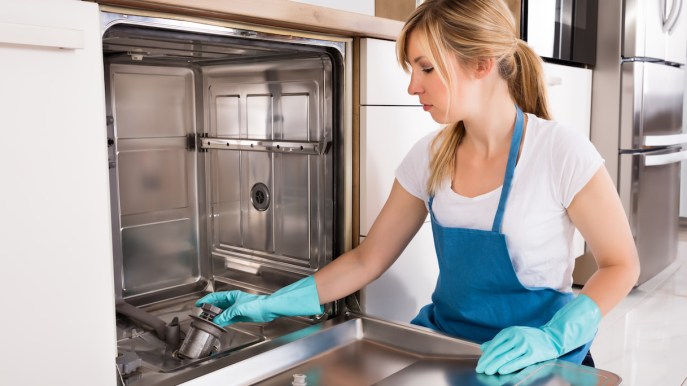 Come pulire la lavastoviglie