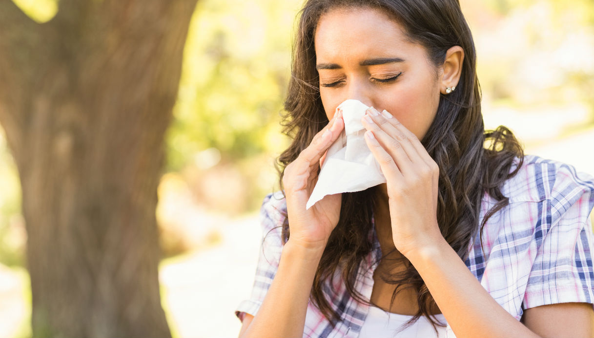 Allergie a pollini e graminacee: quali cibi evitare?