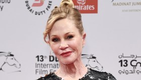 Melanie Griffith pentita della chirurgia estetica, cancella i precedenti interventi