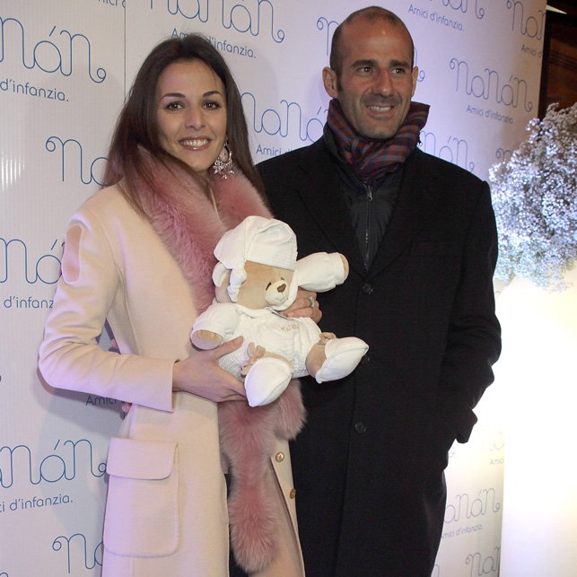 Vincenza Cacace e Giuseppe Pancaro. L'ex letterina di Passaparola e il calciatore sono sposati dal 23 giugno 2007 e hanno due figli: Riccardo, nato nel dicembre 2005, e Virginia, nata nel gennaio 2009