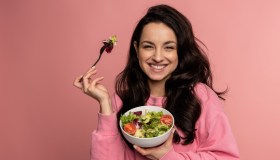 Come prevenire le rughe con i cibi giusti