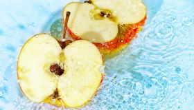 Acqua e bicarbonato, un rimedio per eliminare i pesticidi dalla frutta