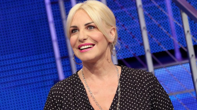 Clerici salva “Domenica In” e manda a casa le Parodi