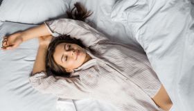 Avete mai incontrato l’orgasmo notturno? Quando arriva e come riconoscerlo