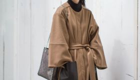 Cappotto a vestaglia, gli outfit più cool da provare