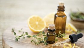 Come scegliere gli oli essenziali: proprietà ed usi consigliati