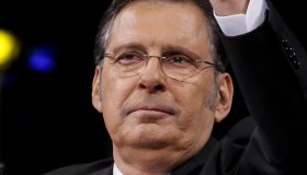 Fabrizio Frizzi, la battaglia contro il malore non è ancora finita