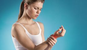 Parestesia: cos’è, cause, sintomi e rimedi