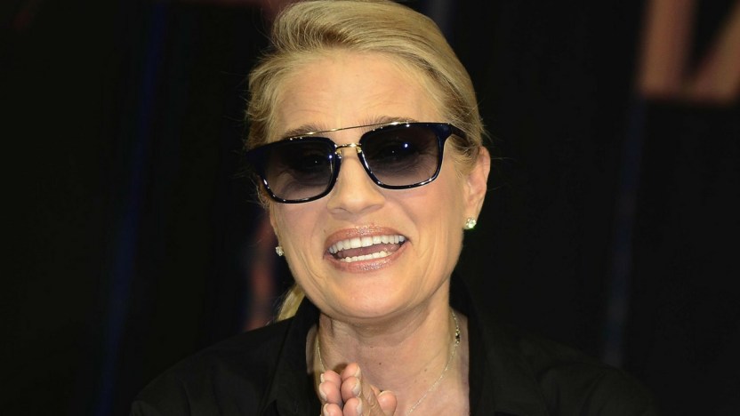 Amici, Heather Parisi: “Io e mia figlia minacciate”