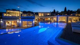 H2O, la villa super lusso di Gianluca Vacchi in Sardegna (ora in affitto)