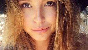 Chi è Marisa Papen, la modella che ha posato nuda davanti al Muro del Pianto