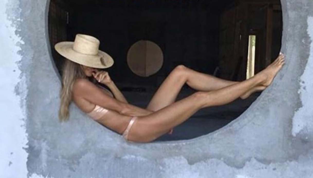 Elle Macpherson, 54 anni e un fisico spaziale: la sua dieta