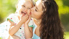 Una zia per amica: una figura preziosa per bimbi e adolescenti