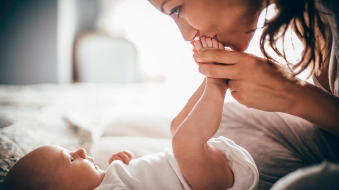 L’accudimento del neonato e l’importanza del contatto fisico