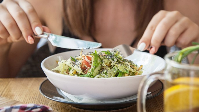 10 buone ragioni per iniziare a mangiare lentamente e come farlo