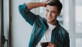 Traditore seriale: cosa lo spinge a tradire ripetutamente?