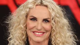 A casa di Antonella Clerici: country, immersa nel verde e dog friendly