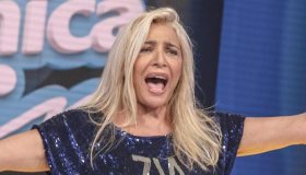 Domenica In, uragano Mara: conquista la De Filippi e fa una proposta ad Arisa