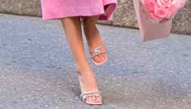 I sandali squadrati sono il must have di quest’estate!