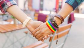 La differenza fra coming out e outing: facciamo chiarezza