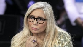 Mara Venier, liti e insulti a Domenica In: lei replica su Instagram
