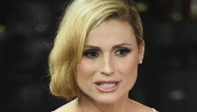 Michelle Hunziker, lite al mare con Tomaso Trussardi