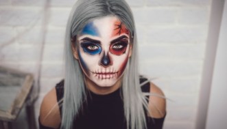 Asciugare i capelli in estate: scopri i metodi migliori e senza calore!