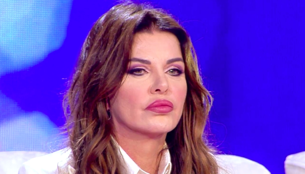 Alba Parietti, lite furiosa con la De André (e l’ex Oppini) dalla D’Urso