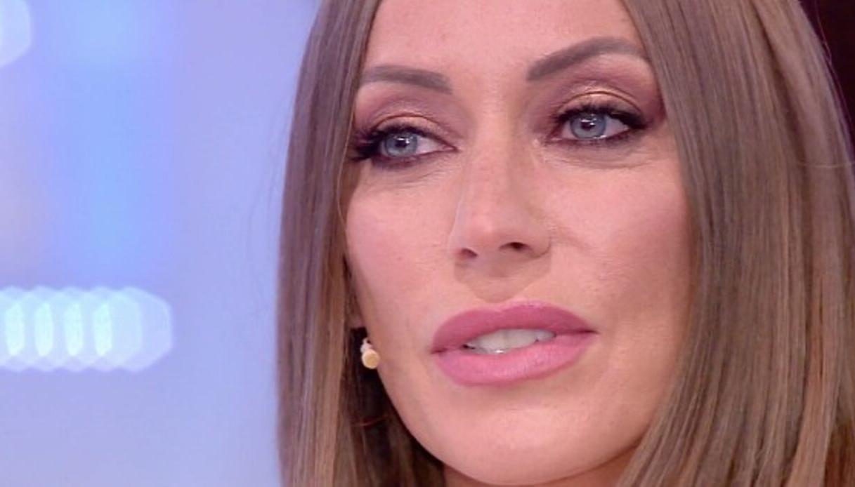 Karina Cascella dalla D’Urso, la dolorosa confessione