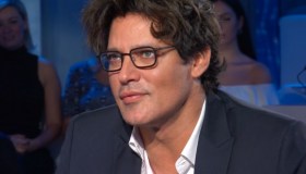 Domenica In, Gabriel Garko fa una rivelazione e riceve una dolce sorpresa