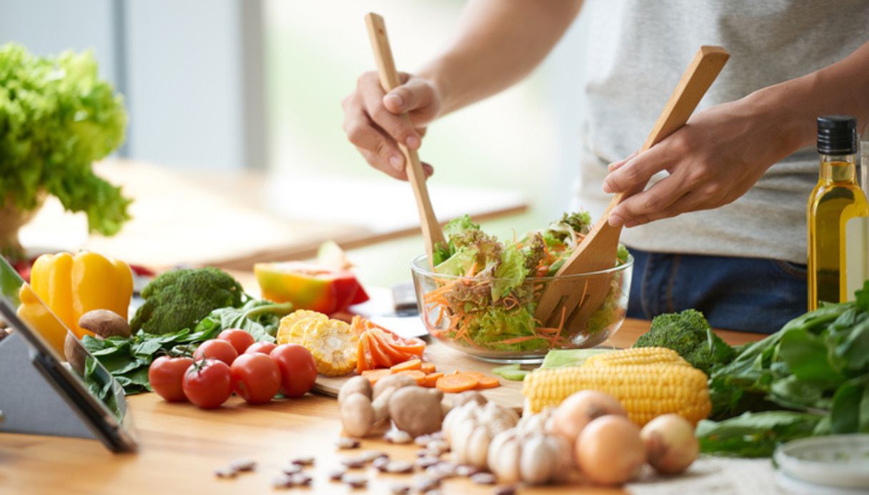 Dieta detox del Dott. Hyman: fa davvero dimagrire?